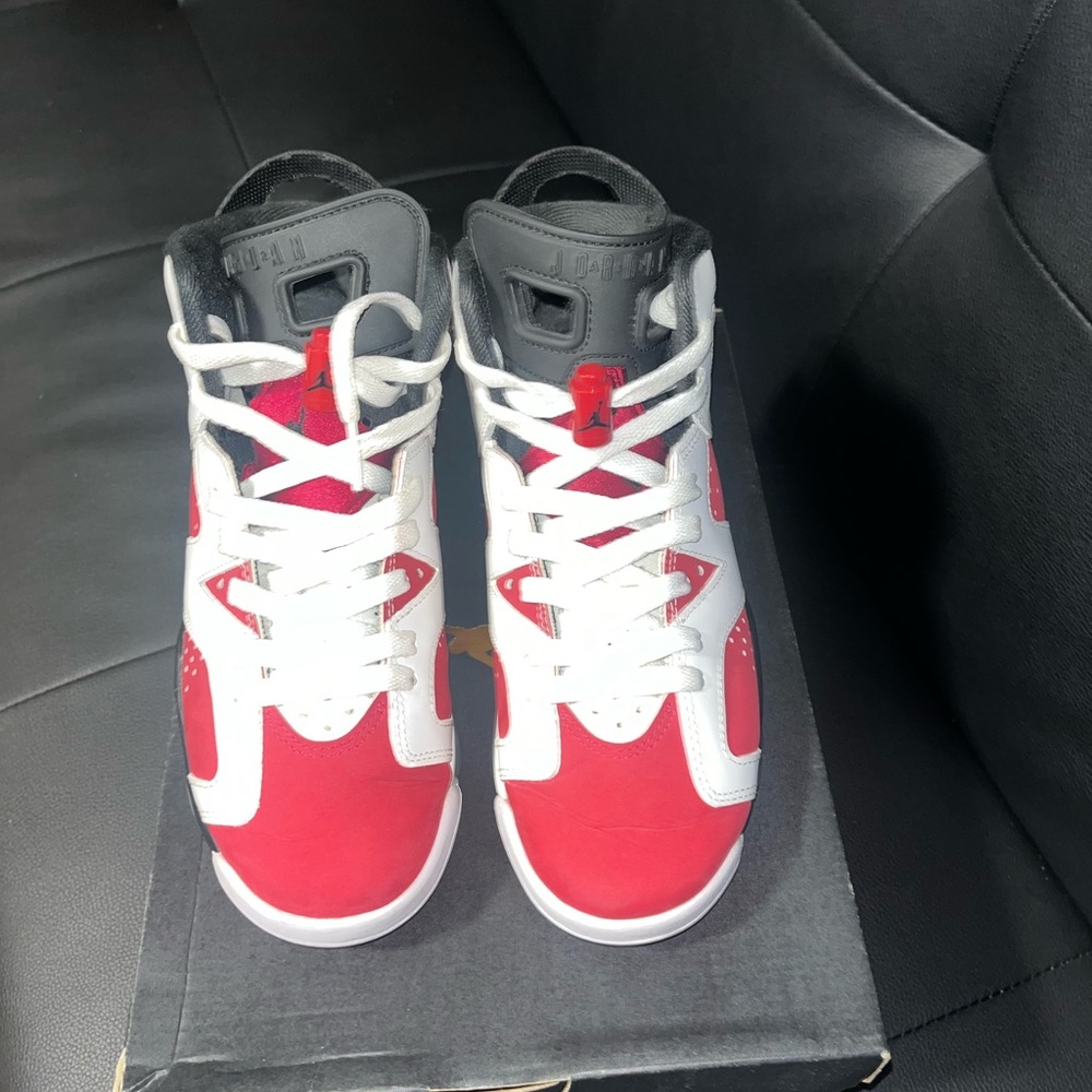 Air Jordan 6 Retro (GS) in a size 5y.